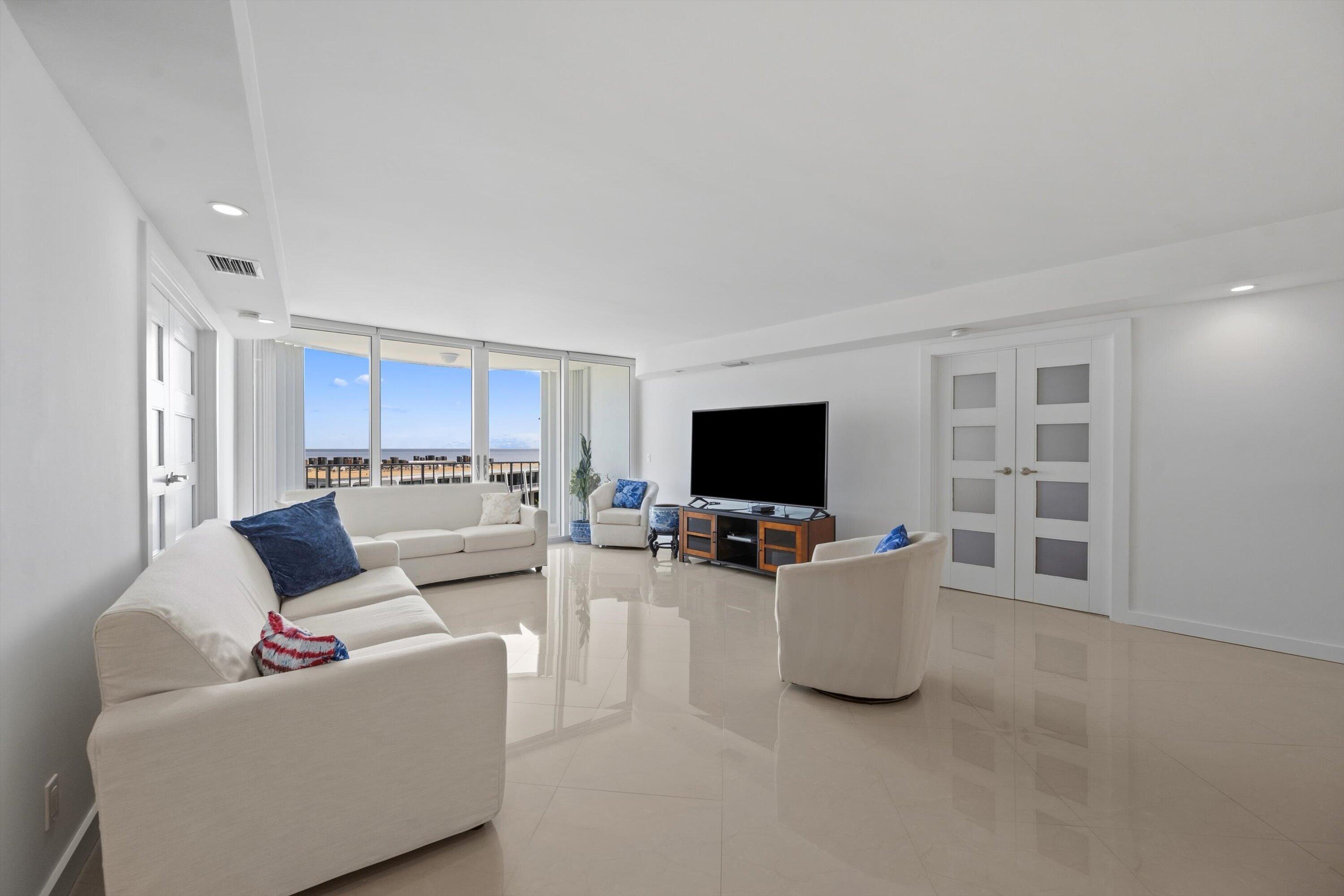 View photos, virtual tours, details... 2295 S Ocean Boulevard 619
