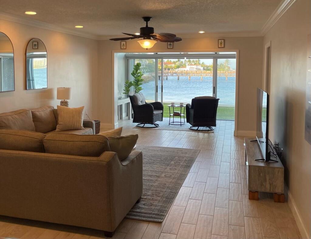 410 Wilma Circle 103