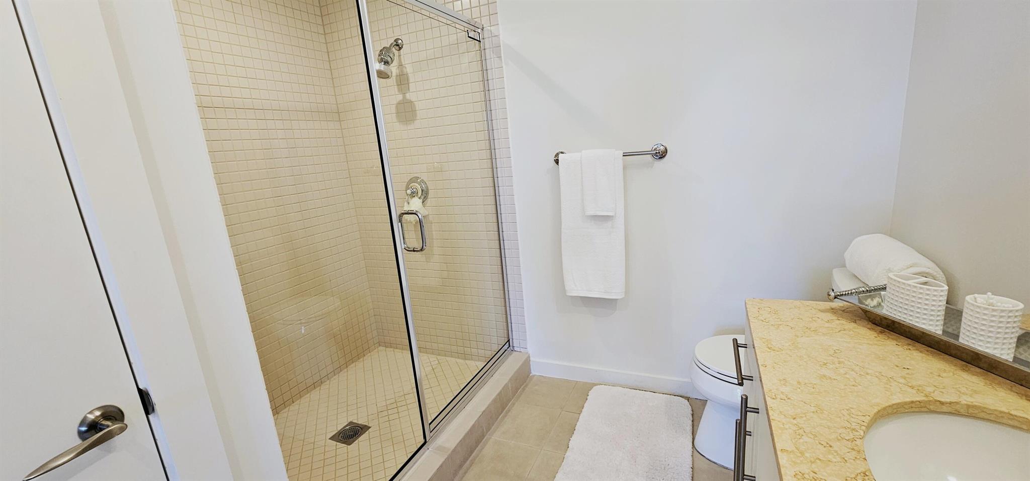 MERIDIAN DELRAY CONDO - Residential Lease