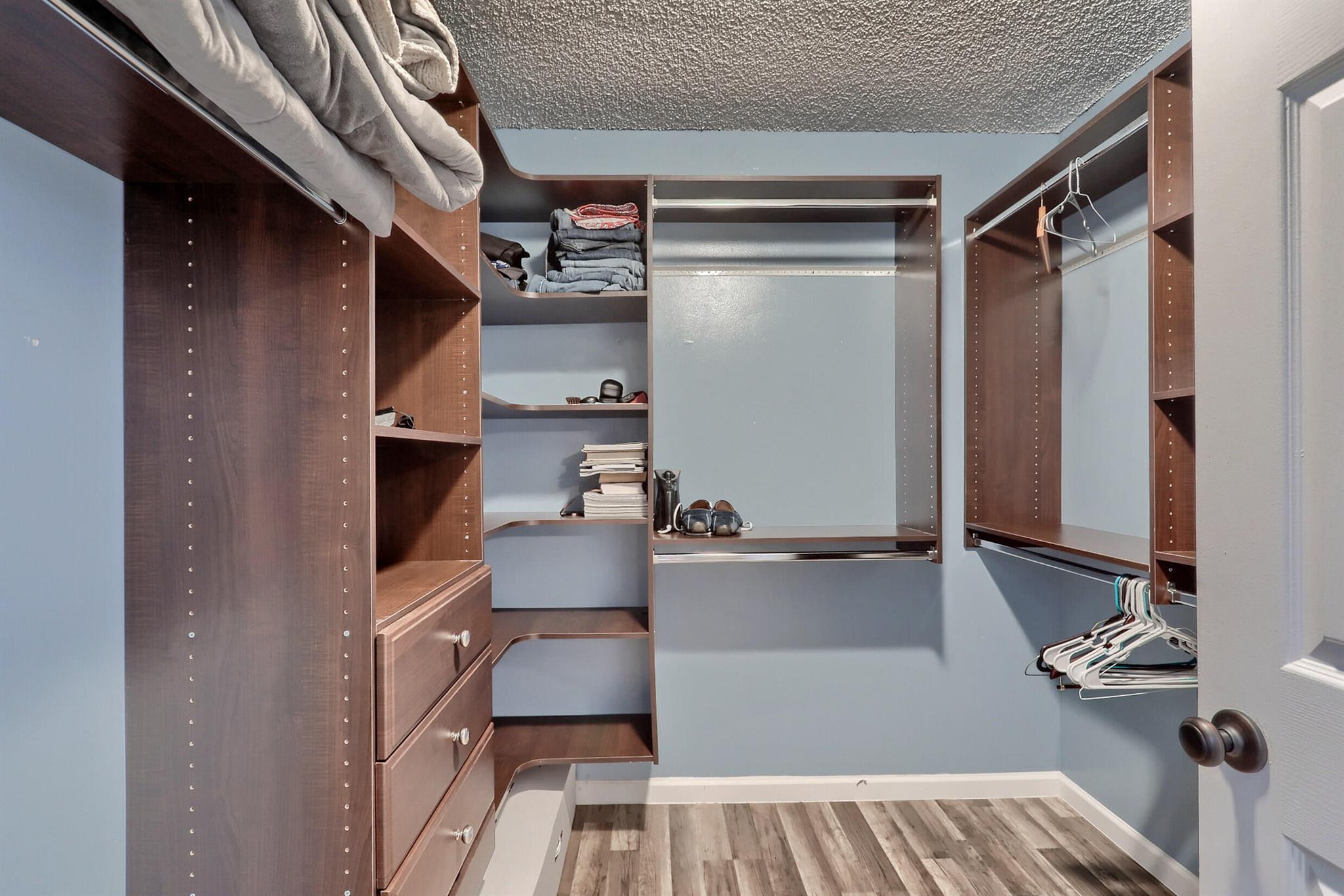 EMERALD FOREST - Residential