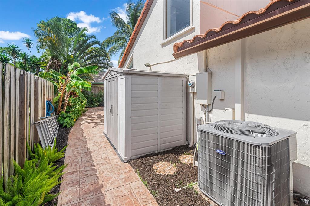 TIMBERCREEK - Residential