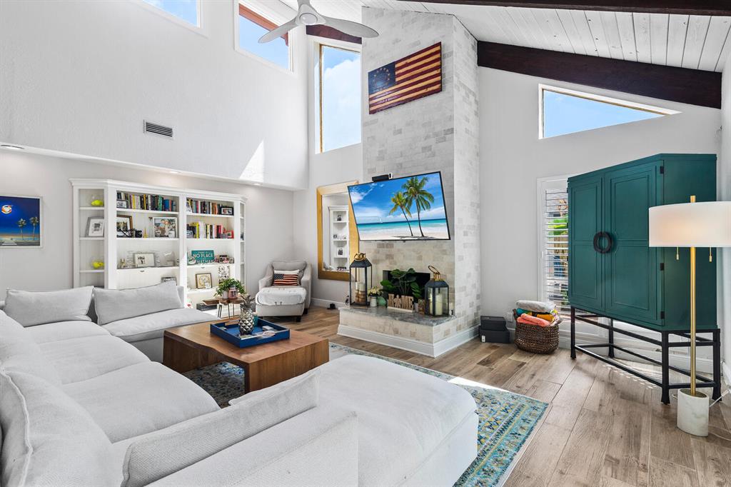 TIMBERCREEK - Residential