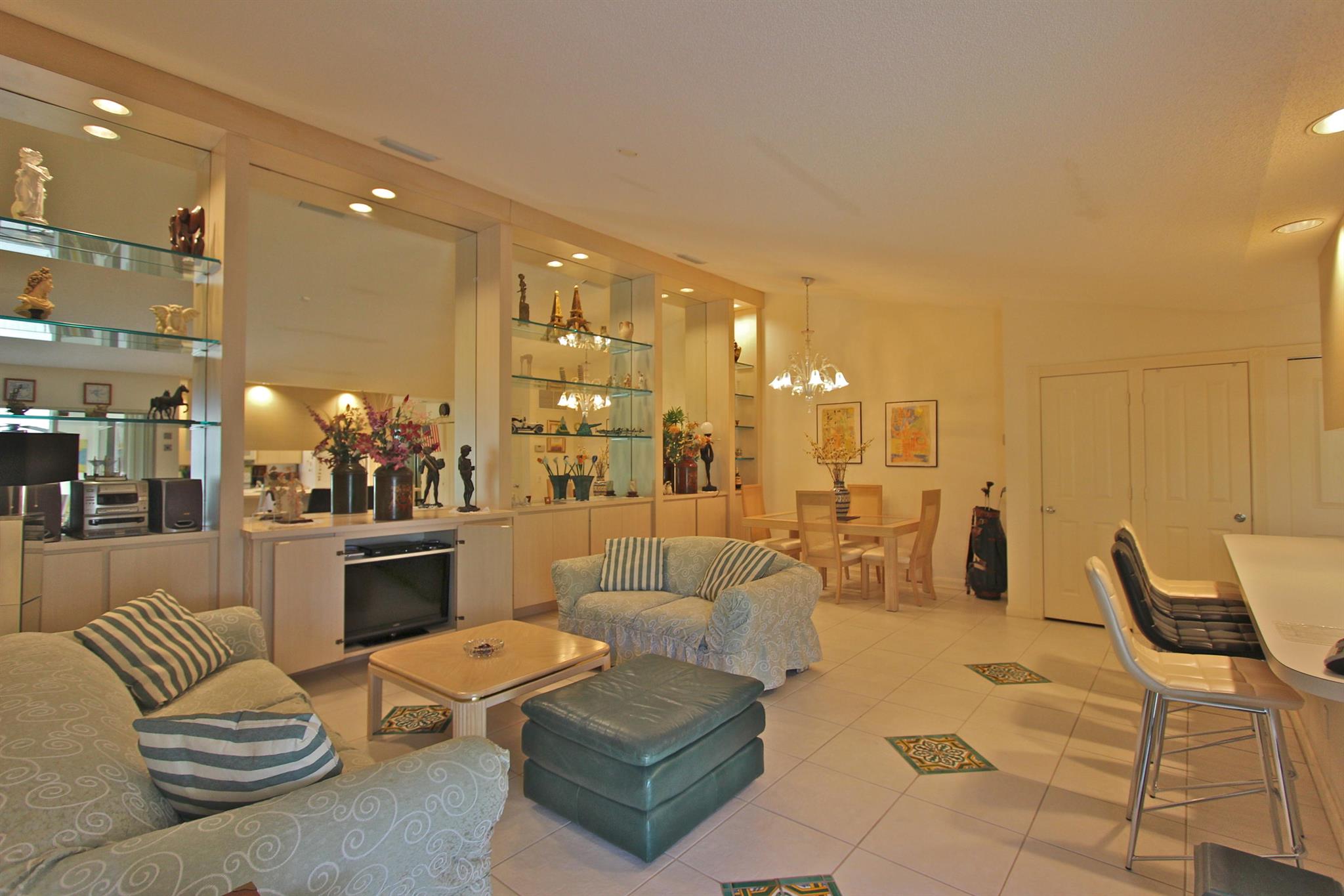 Oaks-Sun Terrace - Residential Lease