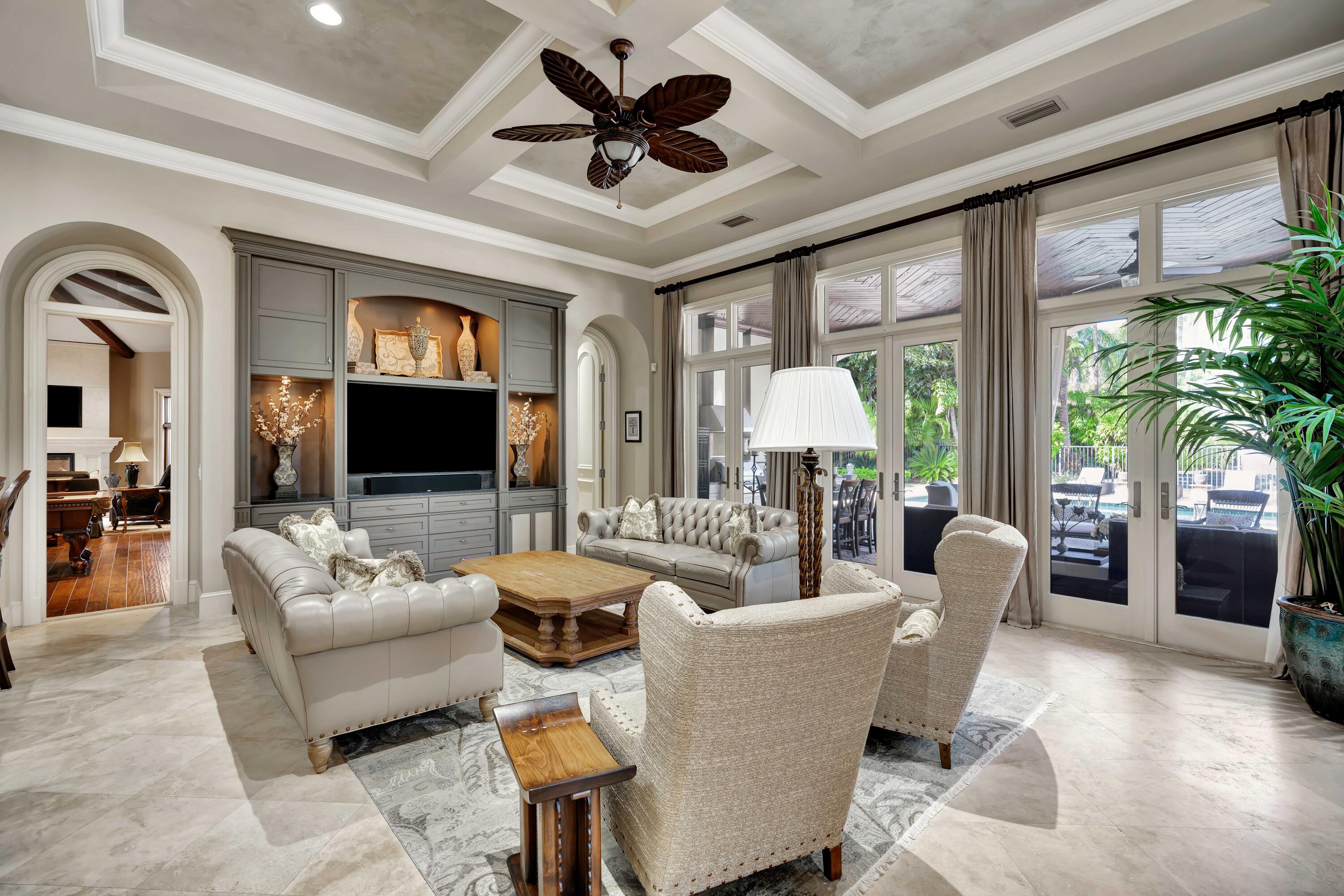 OLD PALM 4 - Residential