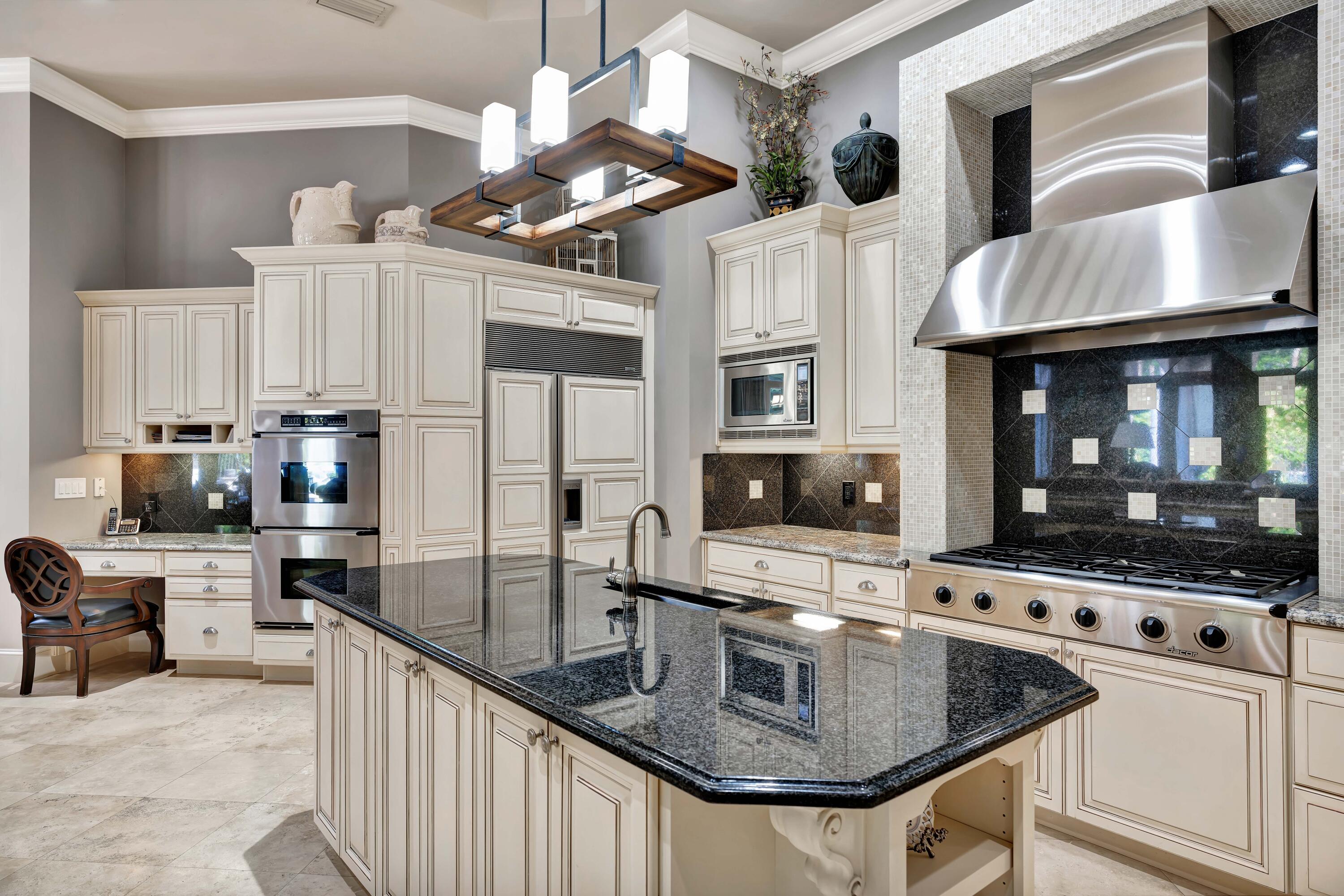 OLD PALM 4 - Residential