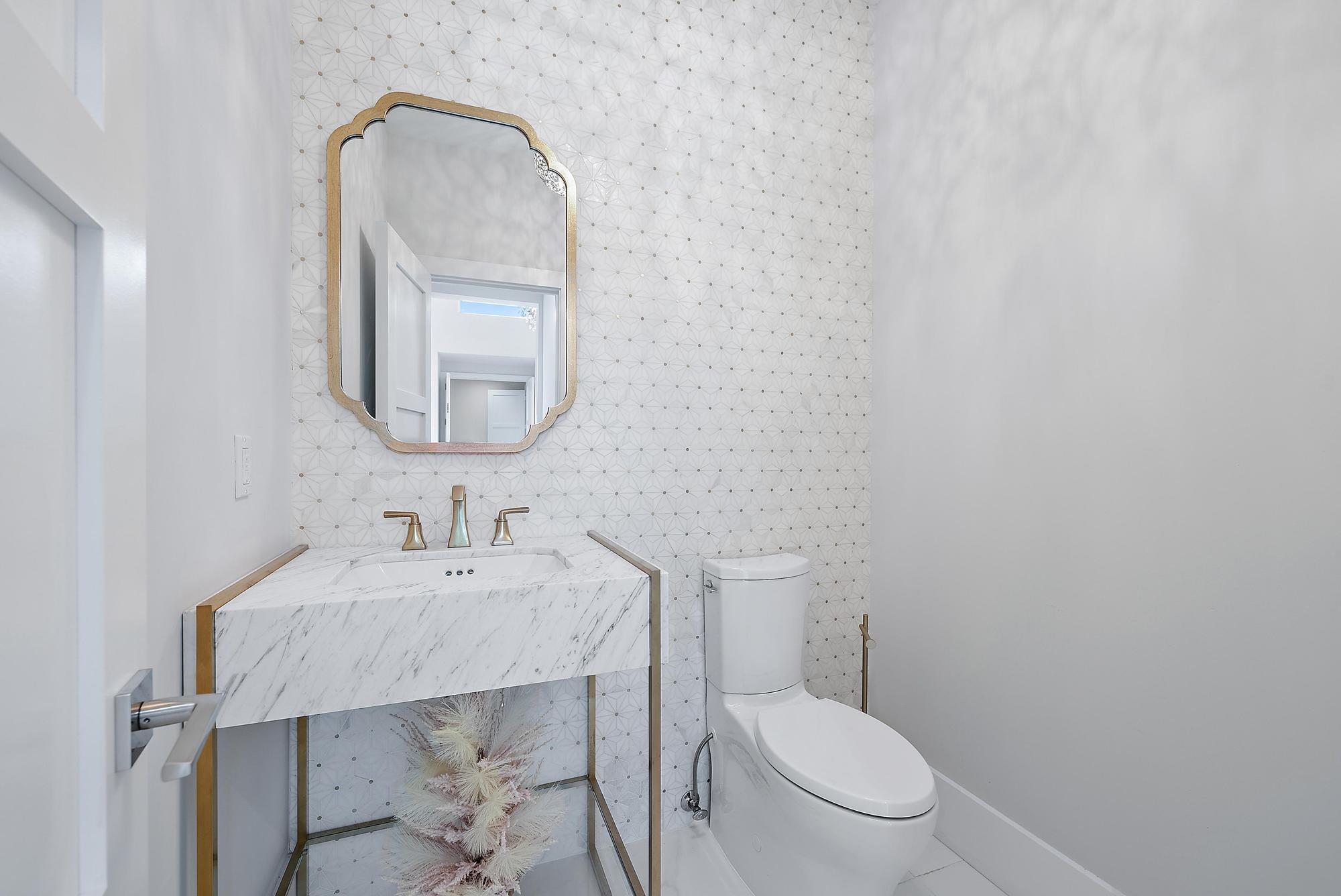 Admirals Cove - Residential