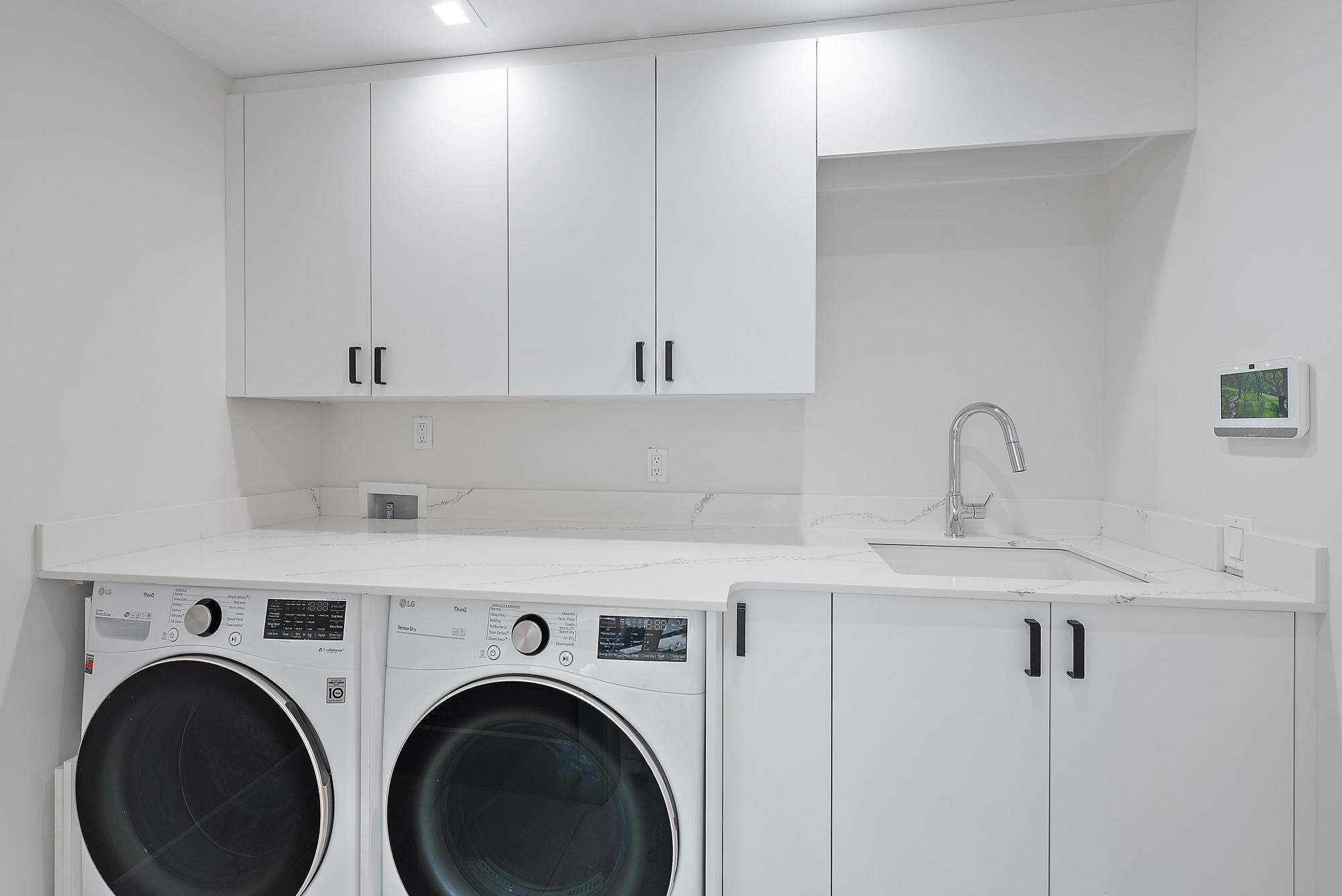 Admirals Cove - Residential