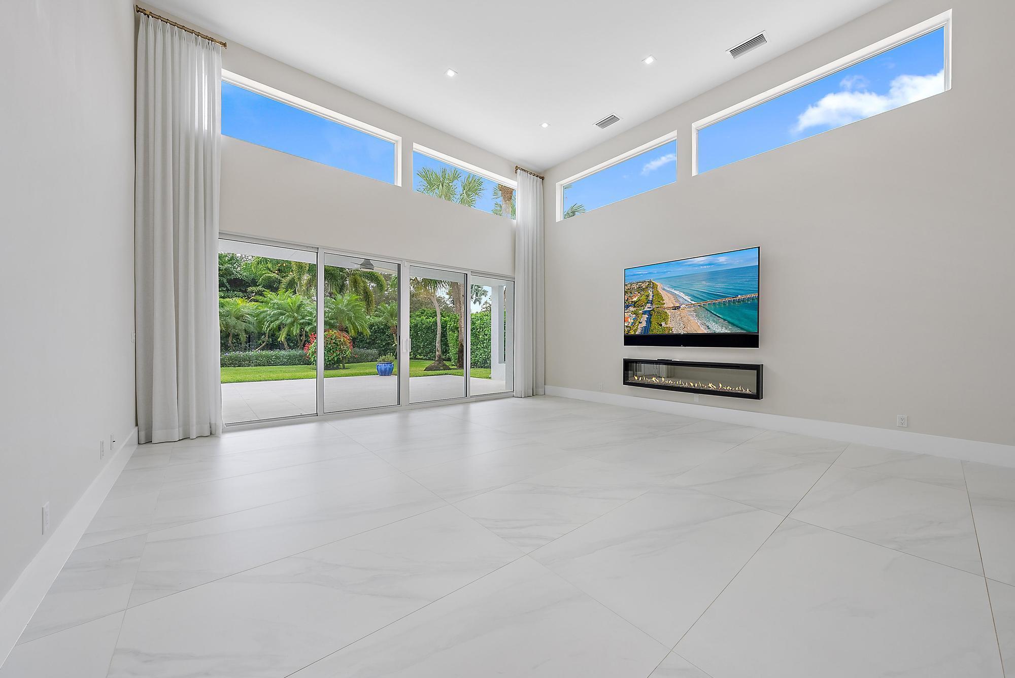 Admirals Cove - Residential