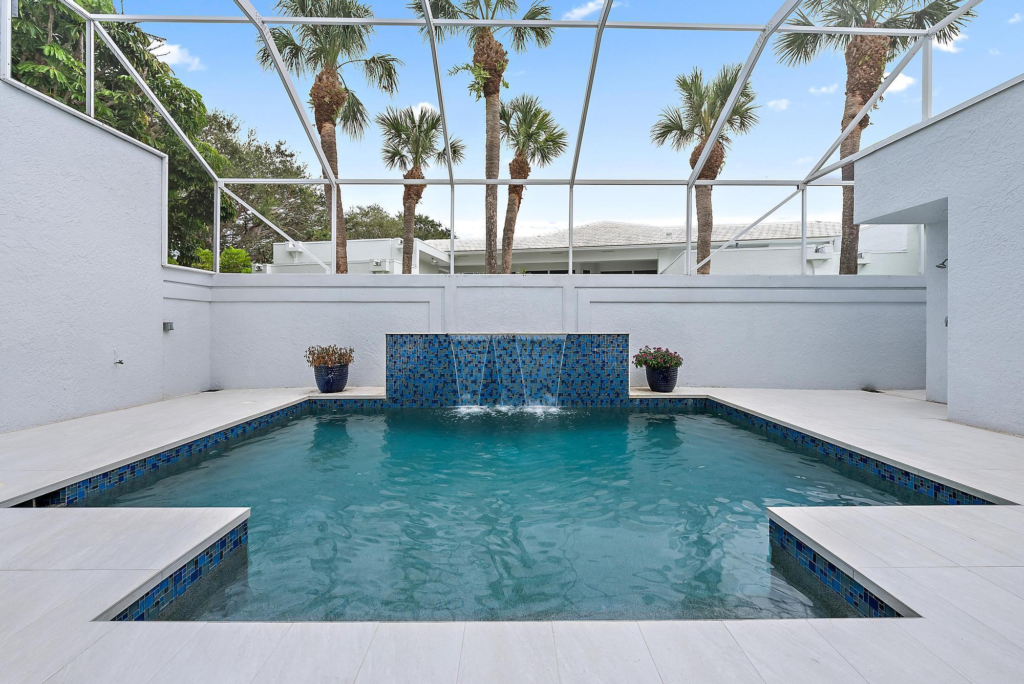 Admirals Cove - Residential