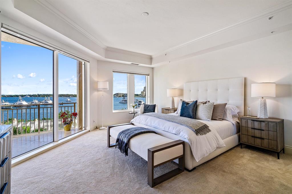 ONE WATERMARK PLACE OF THE PALM BEACHES CONDOMINIU - Residential