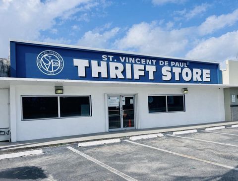 2323 N Dixie Hwy Pompano Beach FL 33060