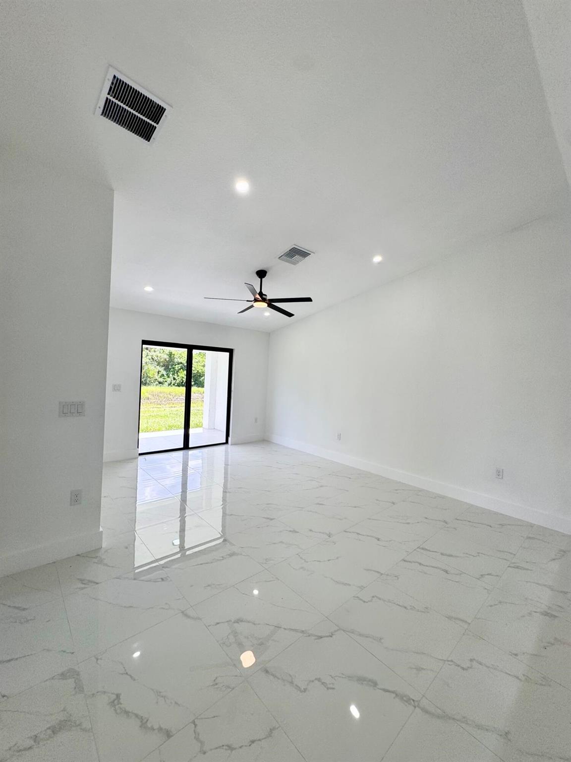 Lehigh Acres - Residential Lease