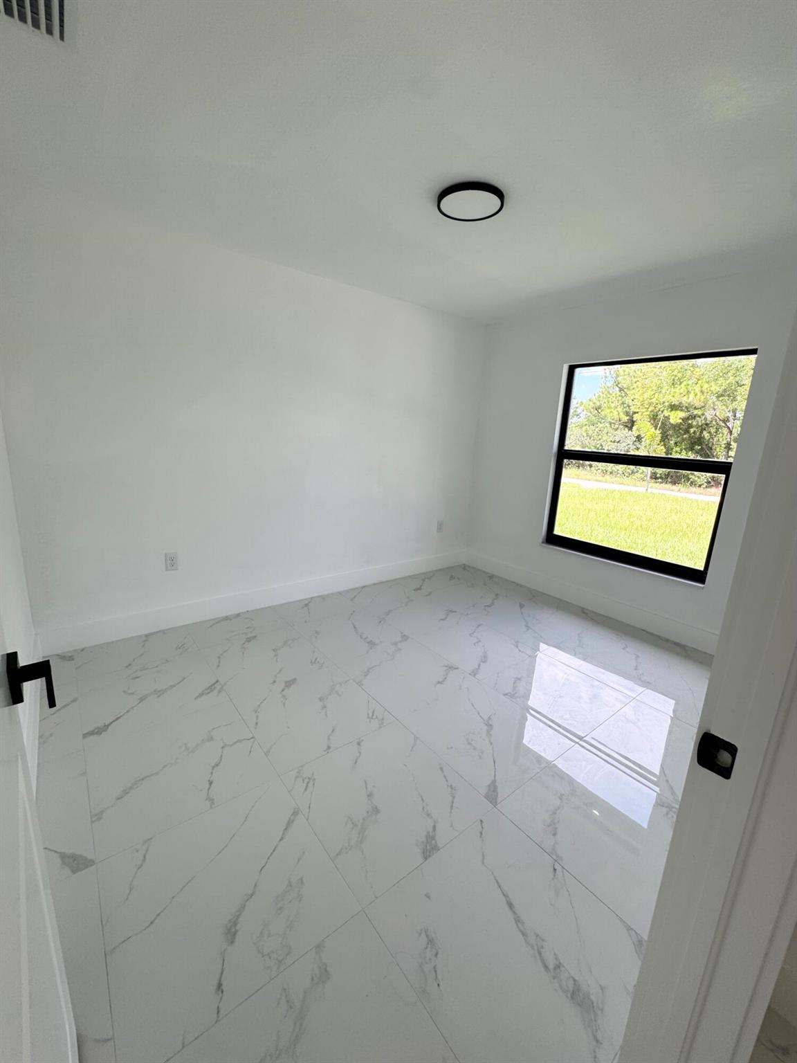 Lehigh Acres - Residential Lease