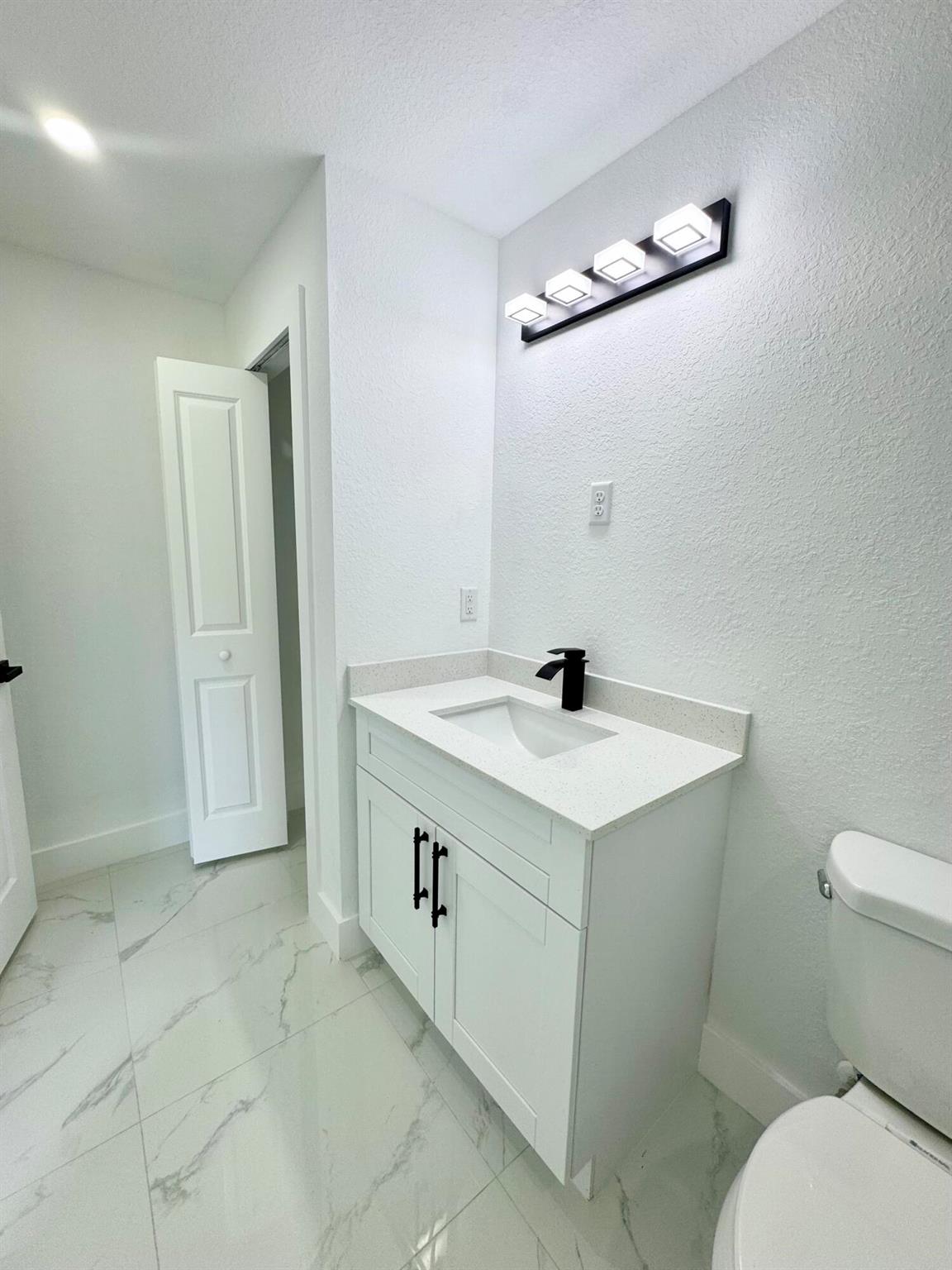 Lehigh Acres - Residential Lease