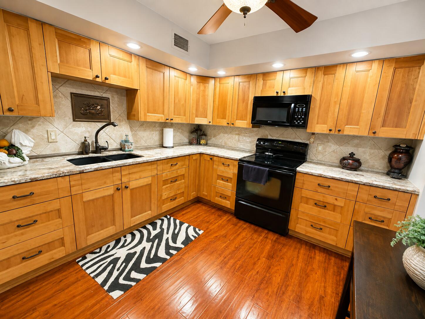 2812 N 46TH Avenue G265