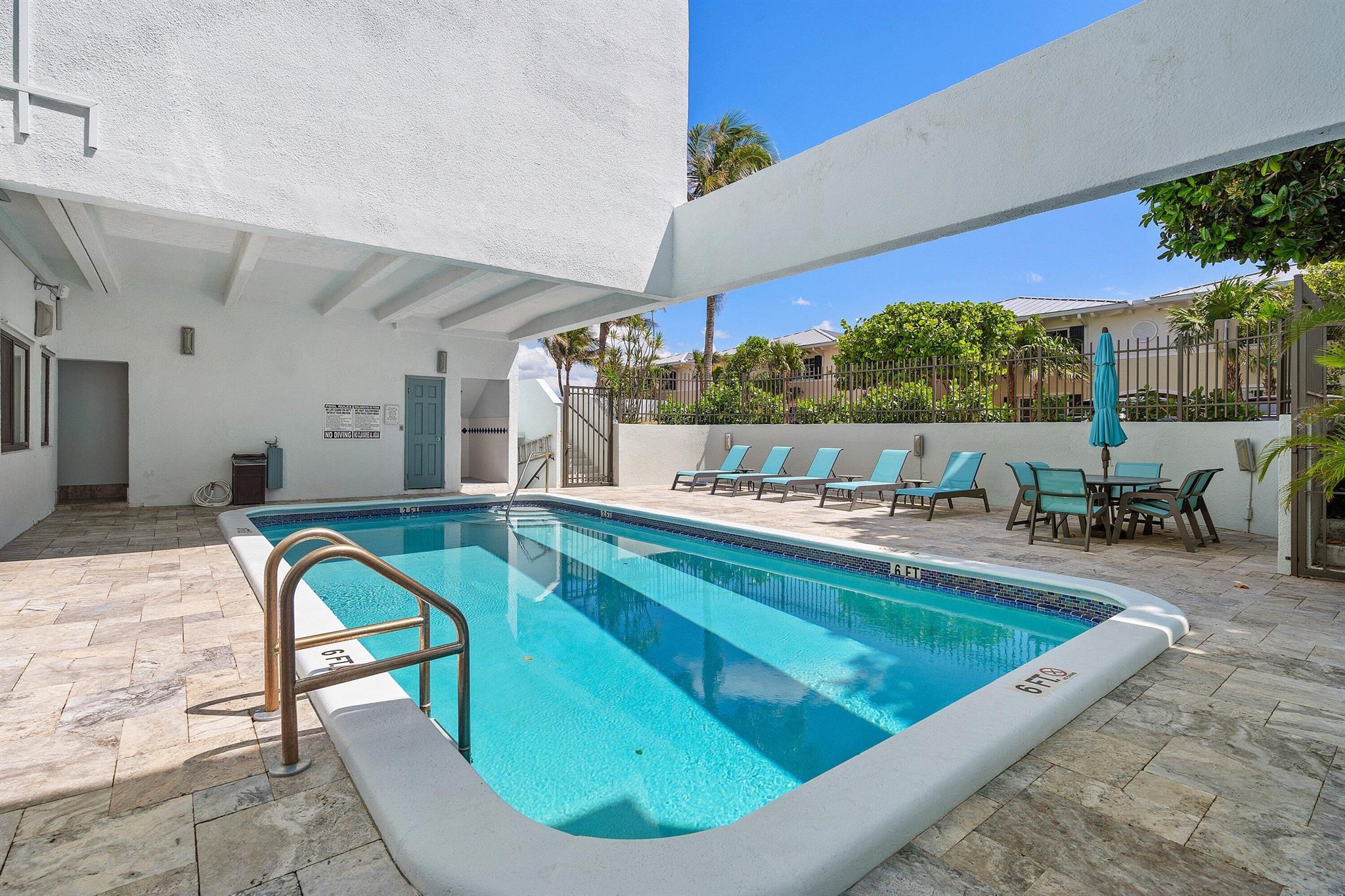 WINDEMERE HOUSE CONDO - Residential Lease