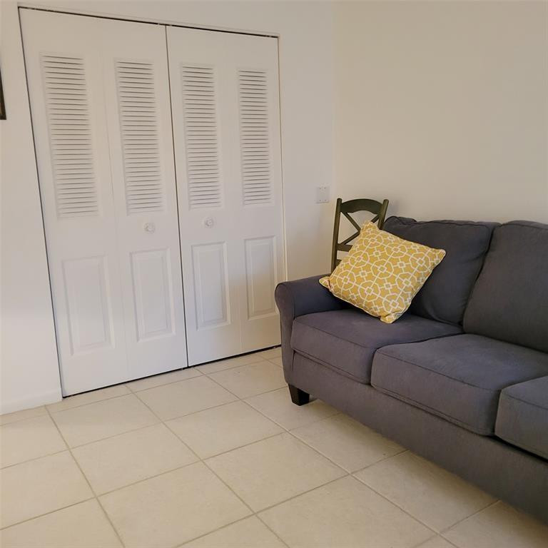 MARKHAM P CONDO - Residential Lease
