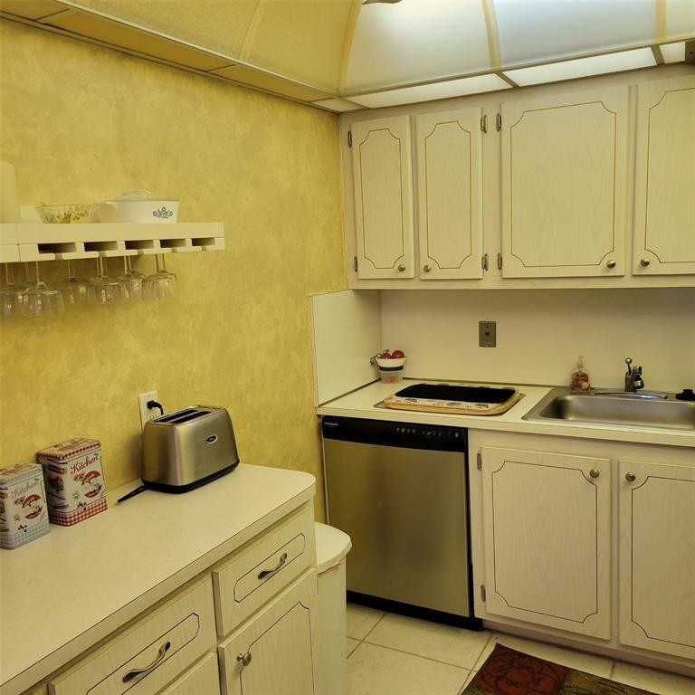 MARKHAM P CONDO - Residential Lease