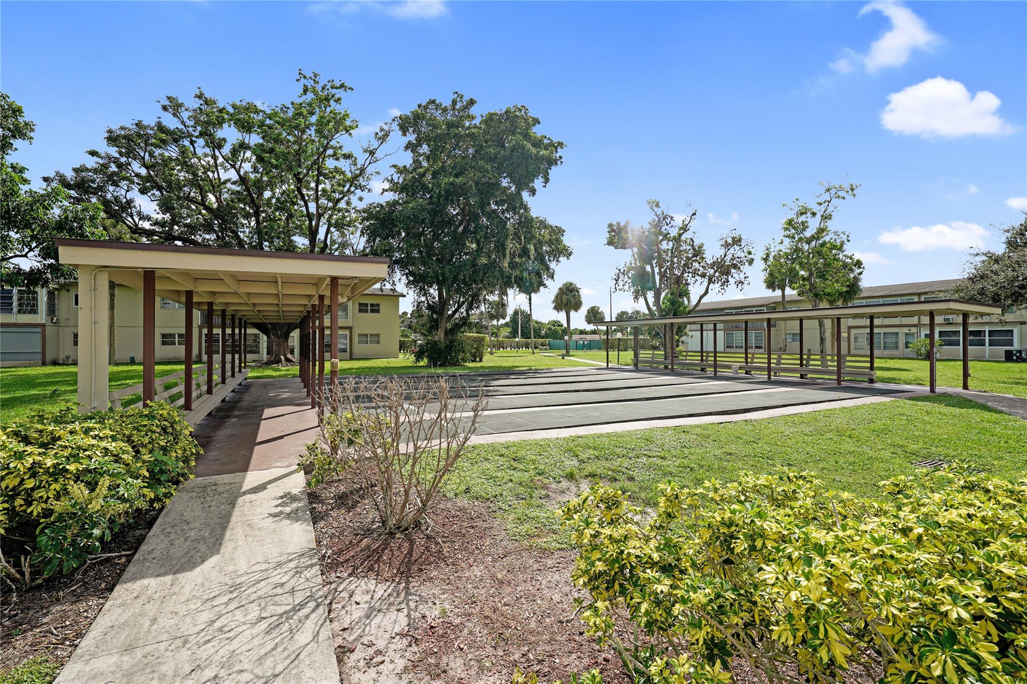 Oriole Gardens II - Residential
