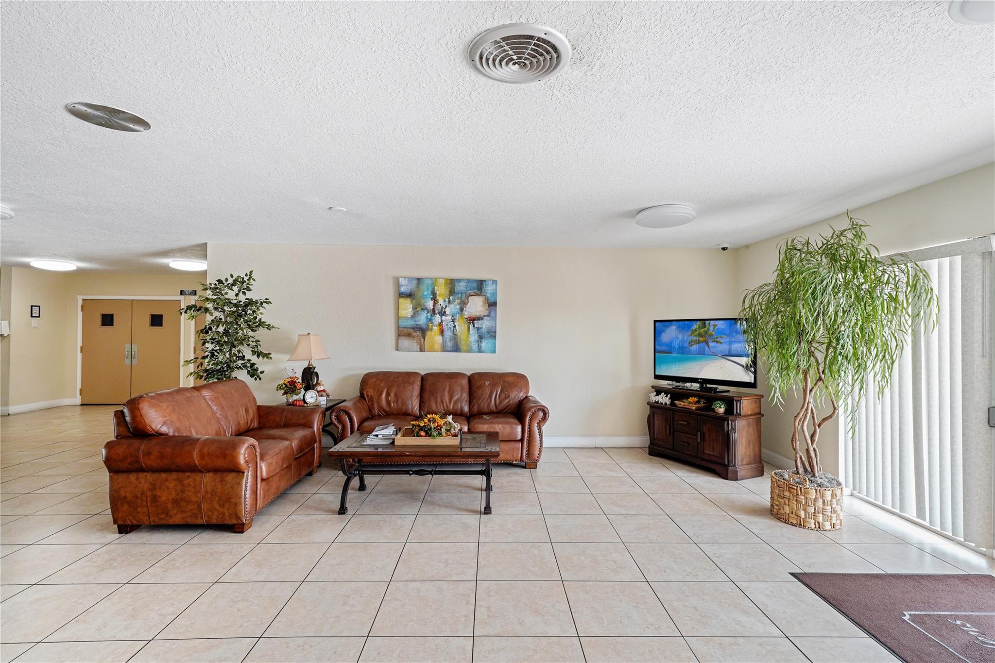Oriole Gardens II - Residential