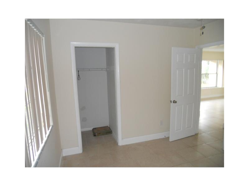 PEMBROKE PINES NO 2 35-46 - Residential Lease