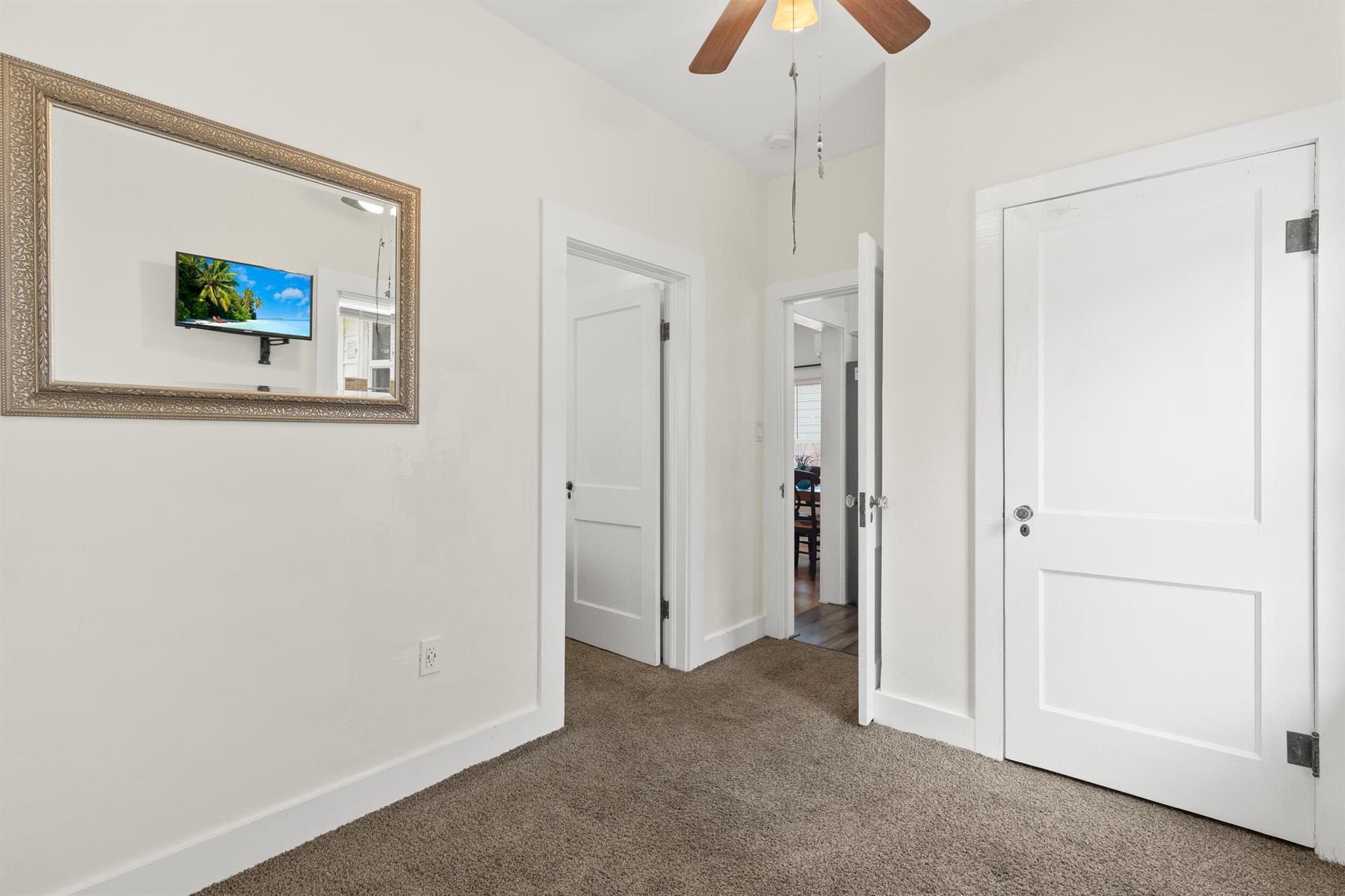 LAKE WORTH TOWN OF - Residential Lease