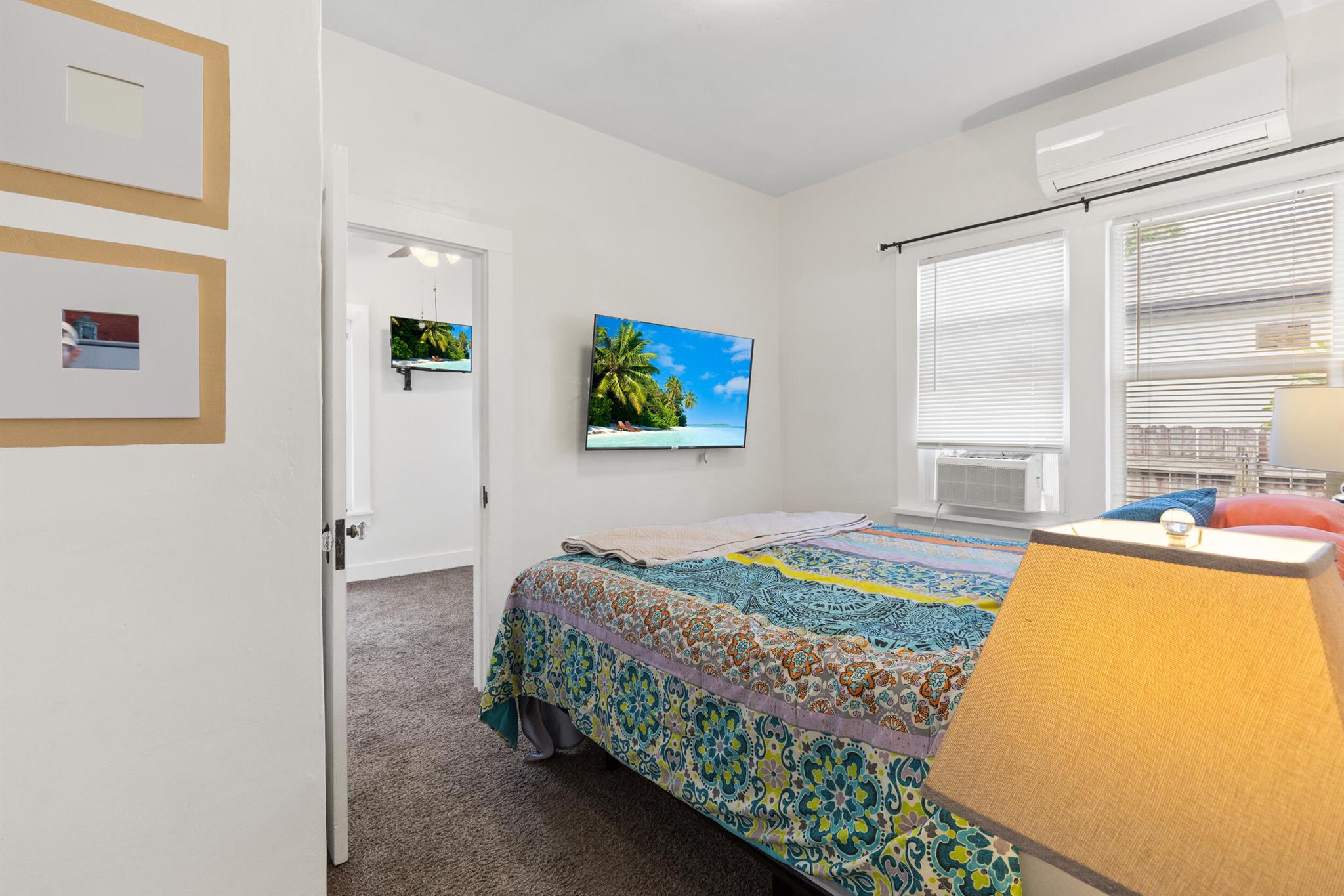 LAKE WORTH TOWN OF - Residential Lease