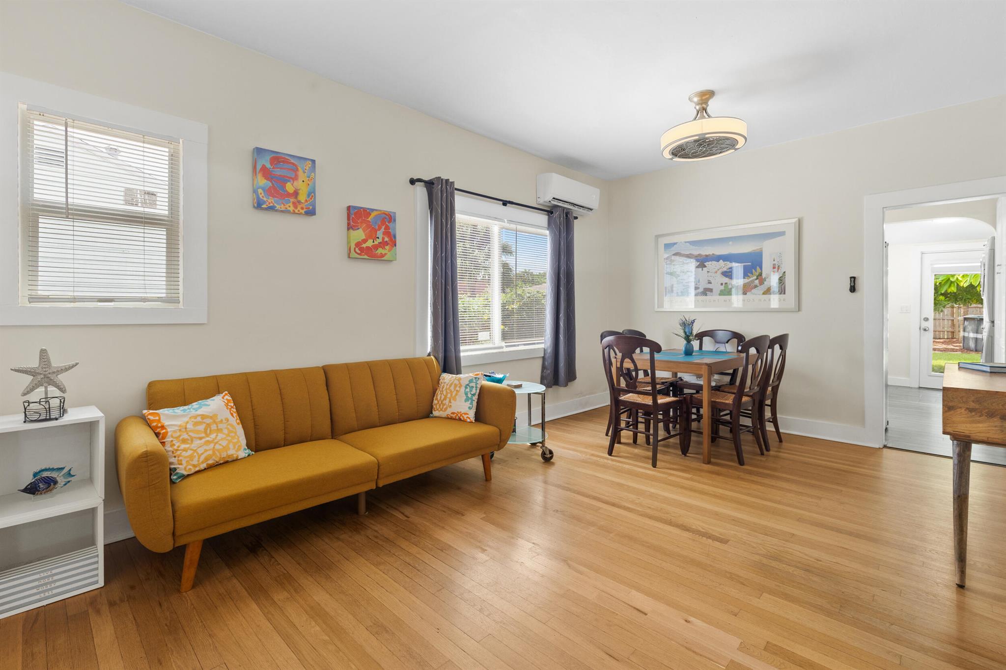 LAKE WORTH TOWN OF - Residential Lease