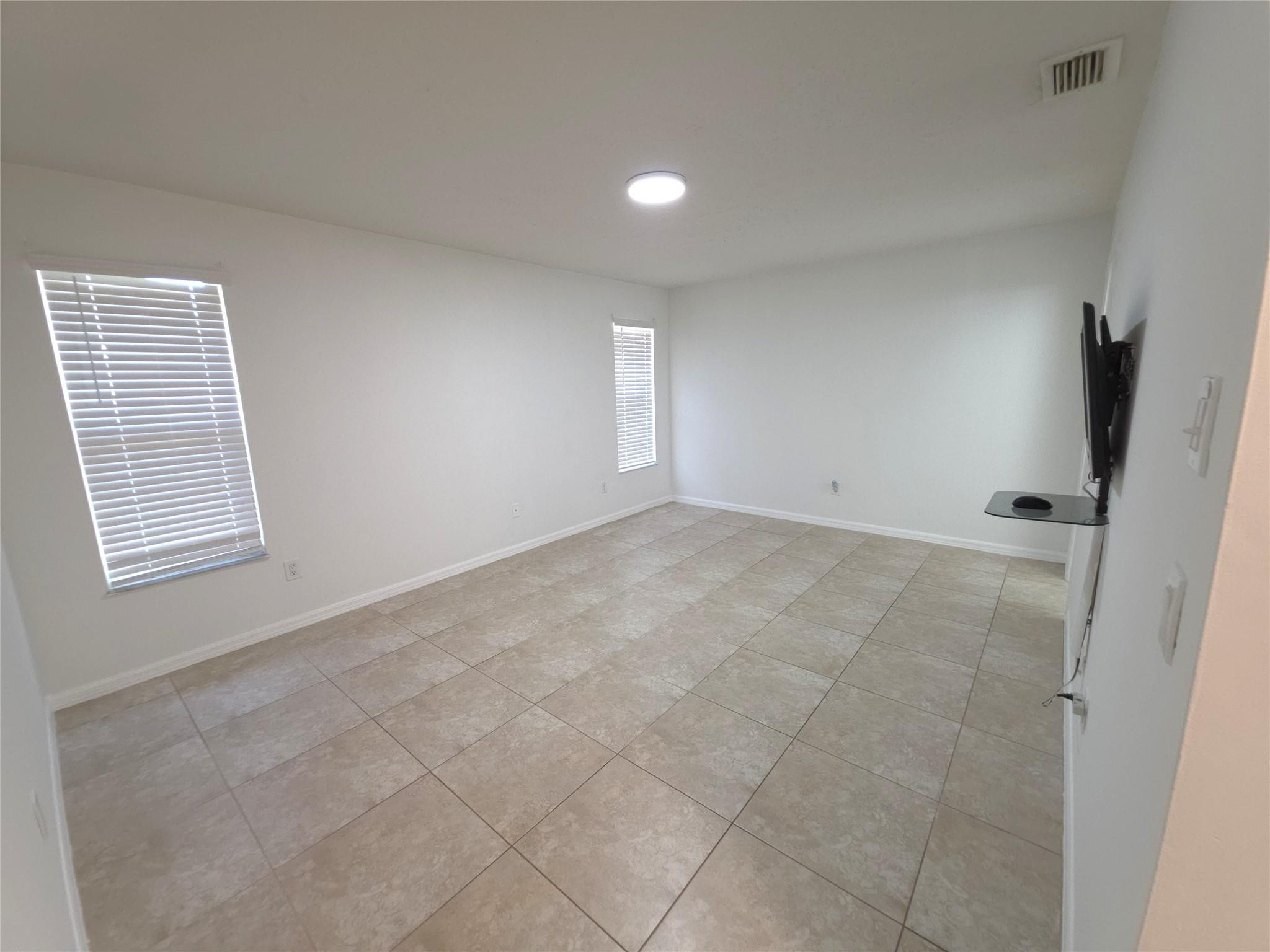 Port St Lucie Sec 43 - Residential Lease