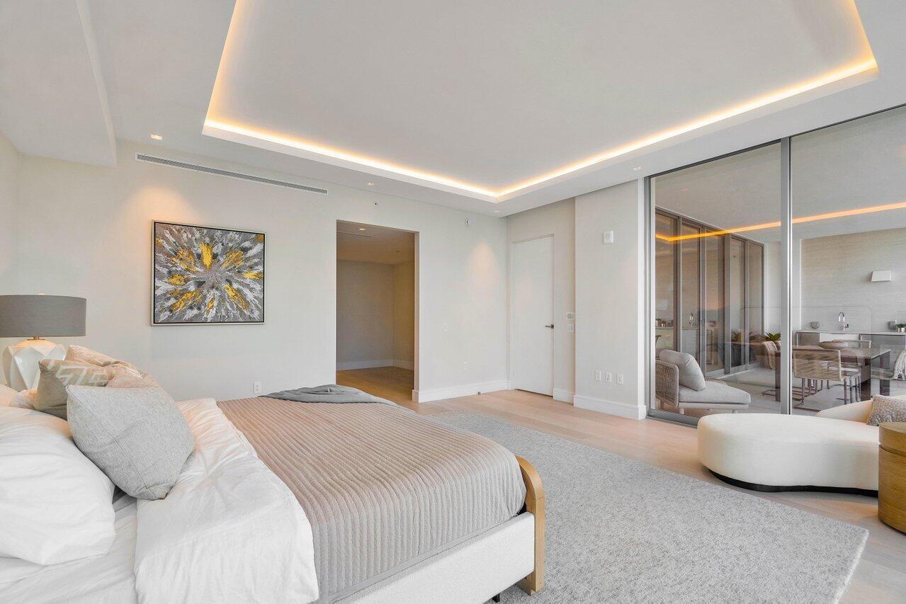 BOCA BEACH RESIDENCES - Residential