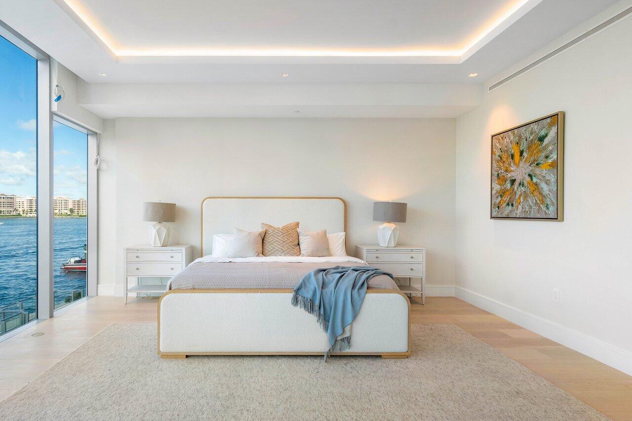 BOCA BEACH RESIDENCES - Residential