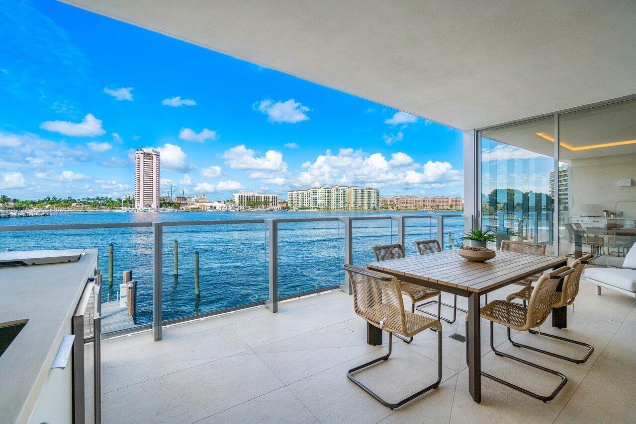 BOCA BEACH RESIDENCES - Residential