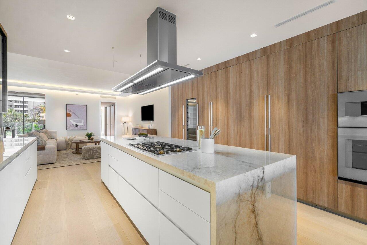 BOCA BEACH RESIDENCES - Residential
