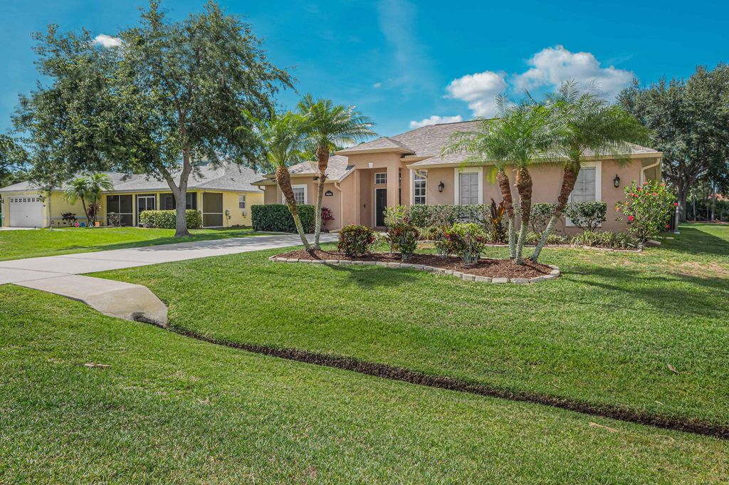 Photo of 5805 NW Zenith Drive, Port Saint Lucie, FL 34986 (MLS # R10992516)