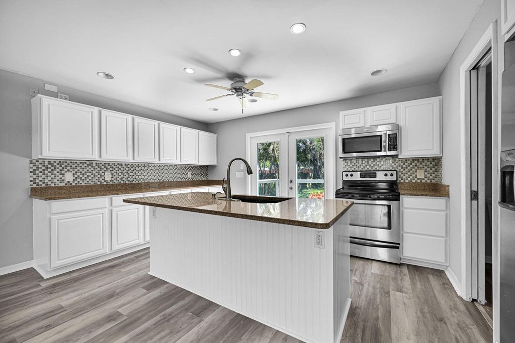 Photo of 16648 SW 8th Ave, Delray Beach, FL 33444 (MLS # F10531664)
