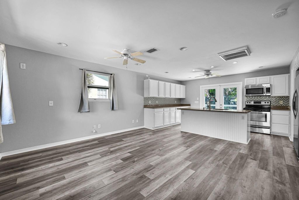 Photo of 16648 SW 8th Ave, Delray Beach, FL 33444 (MLS # F10531664)