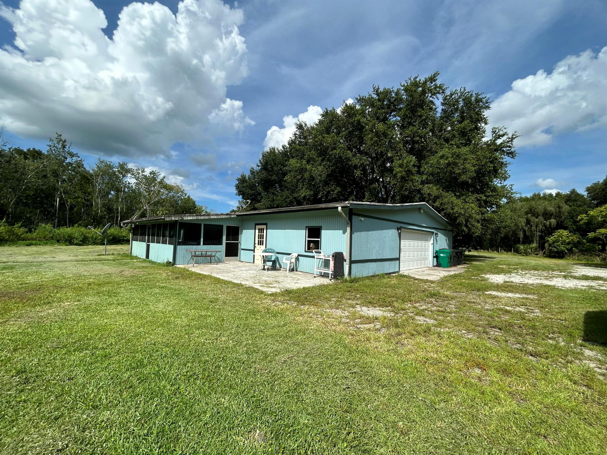 LAKE MONTAZA ESTATES - Residential