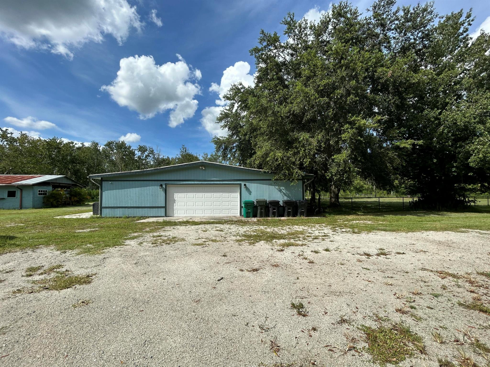 LAKE MONTAZA ESTATES - Residential