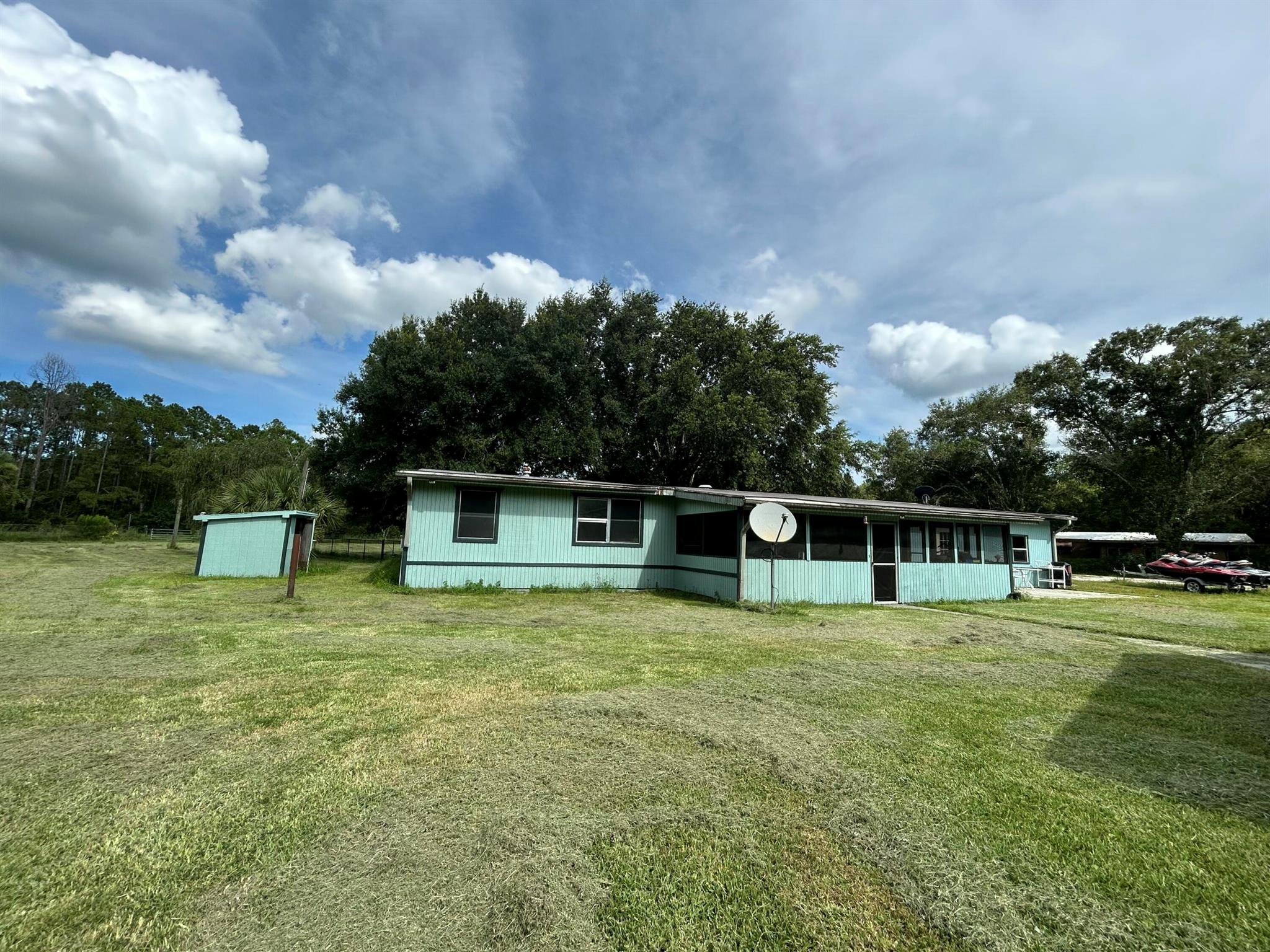 LAKE MONTAZA ESTATES - Residential