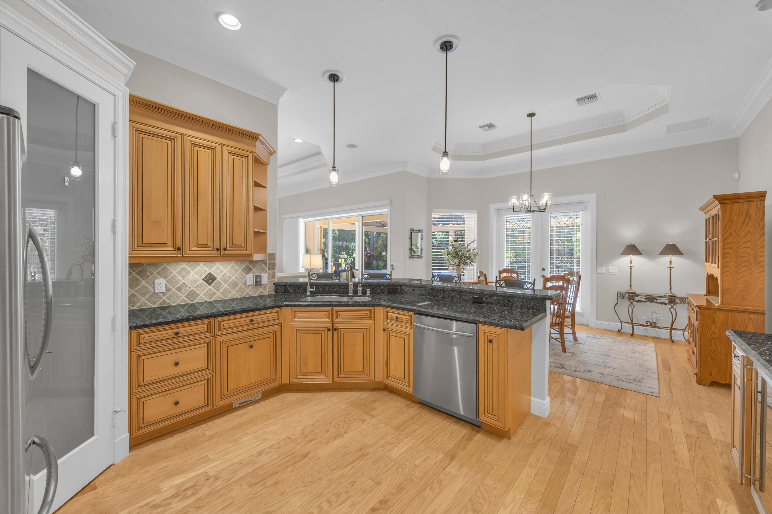 Country Club Pointe - Residential