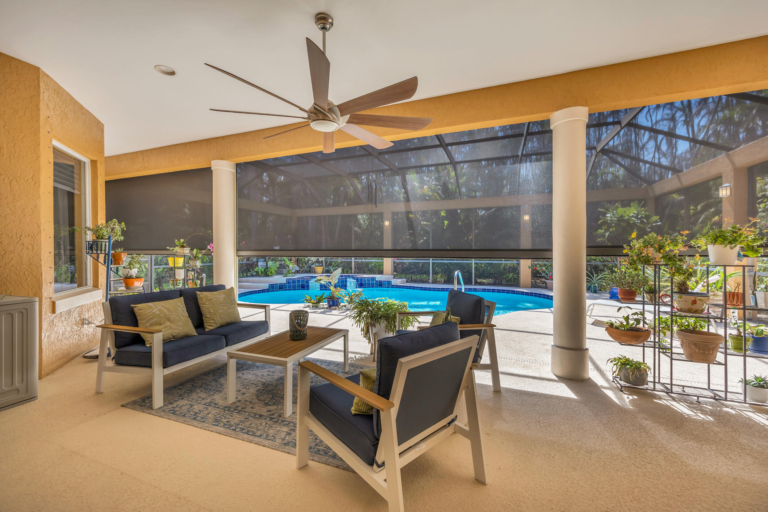 Country Club Pointe - Residential