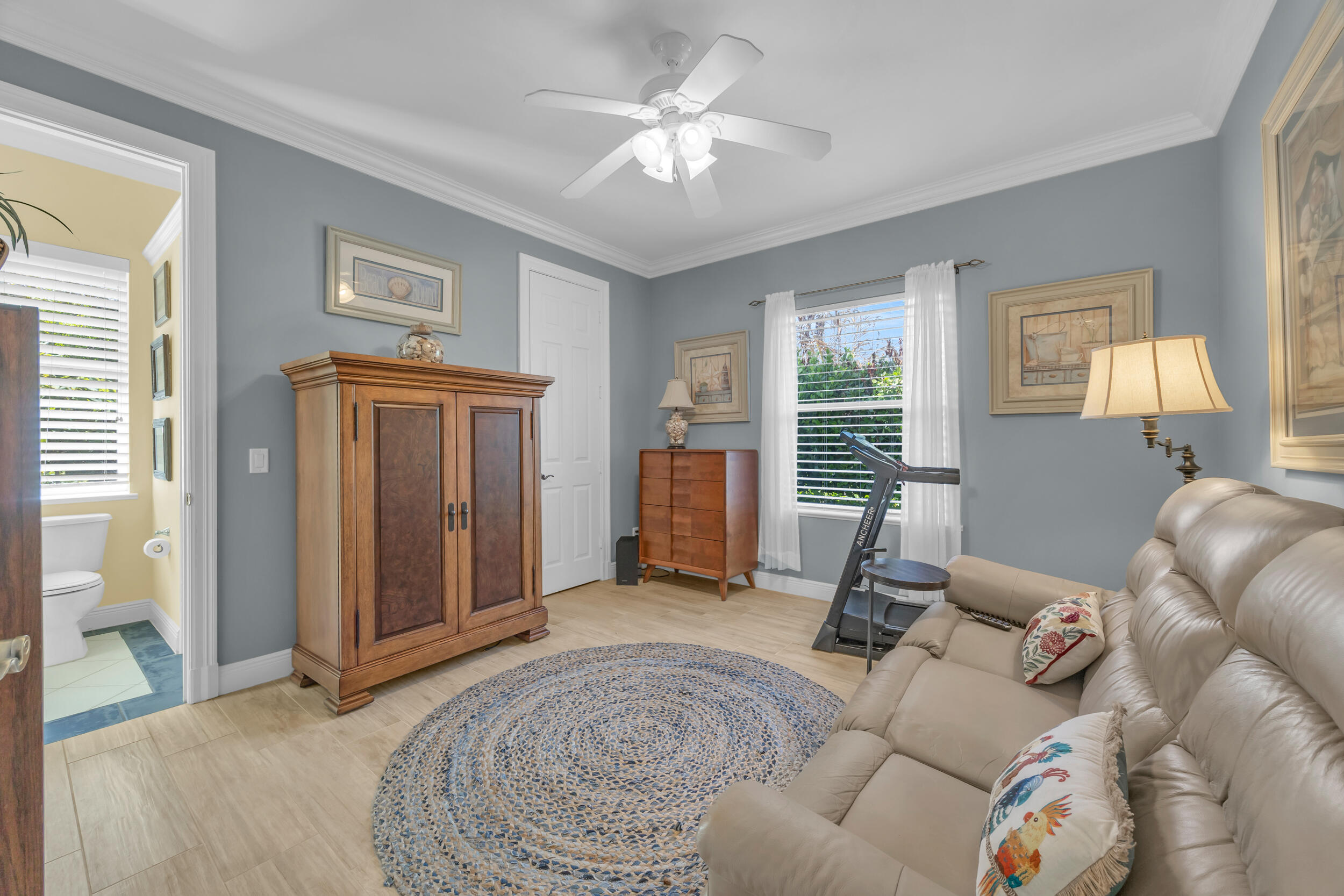 Country Club Pointe - Residential