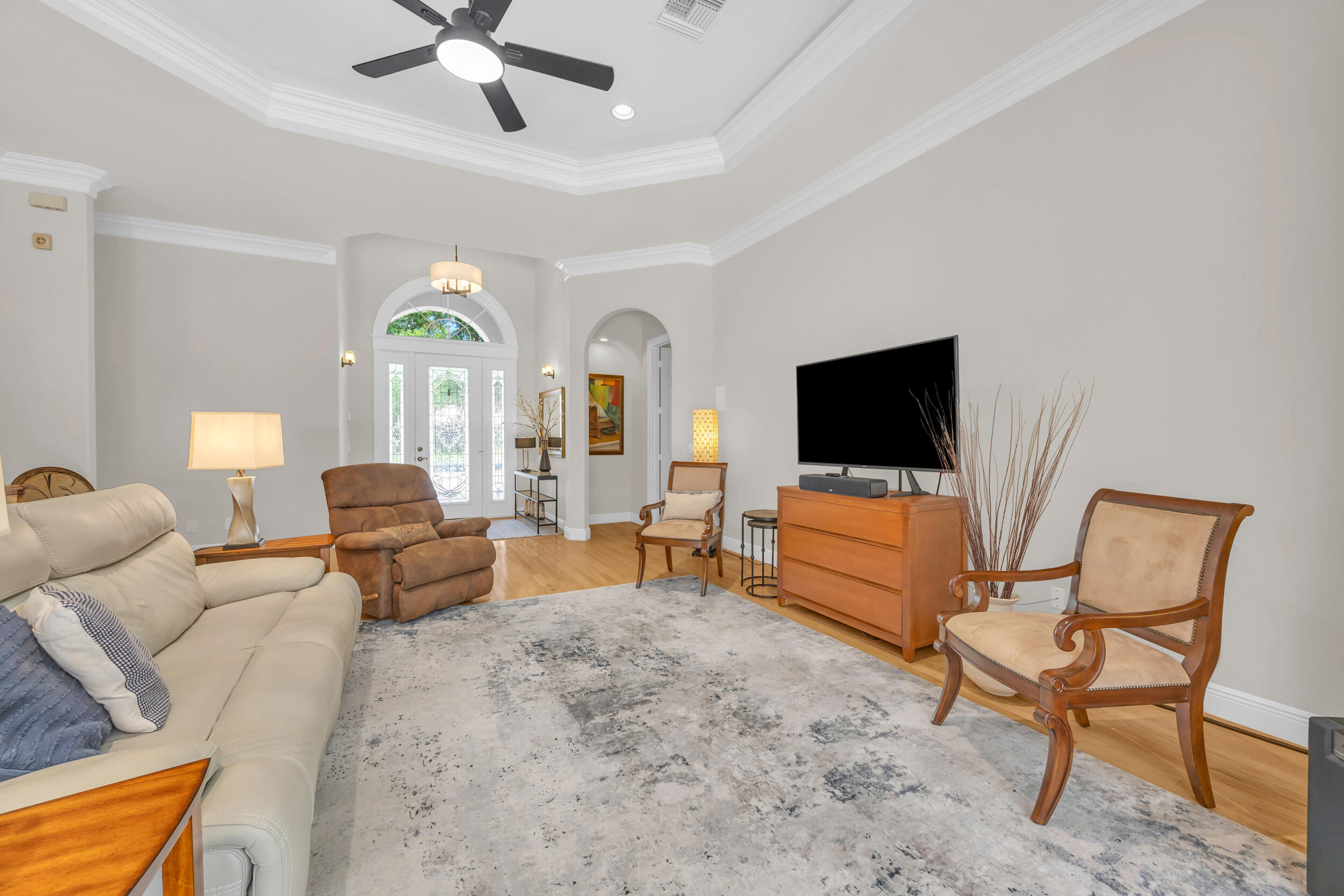 Country Club Pointe - Residential