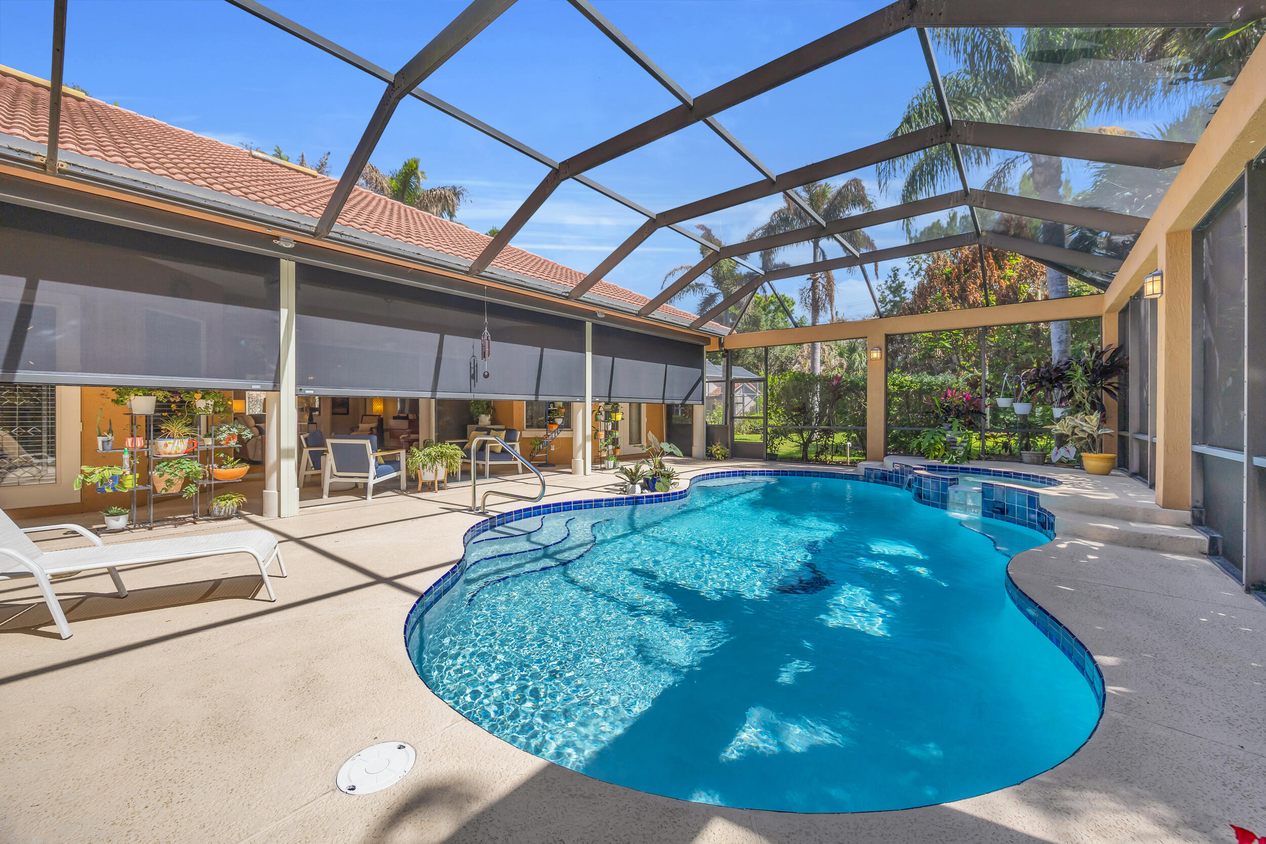 Country Club Pointe - Residential