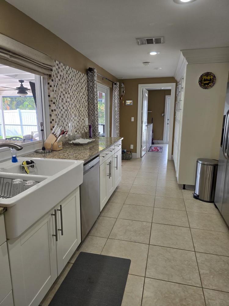 WATERWAY EST UNIT 2 SEC 2 - Residential Lease