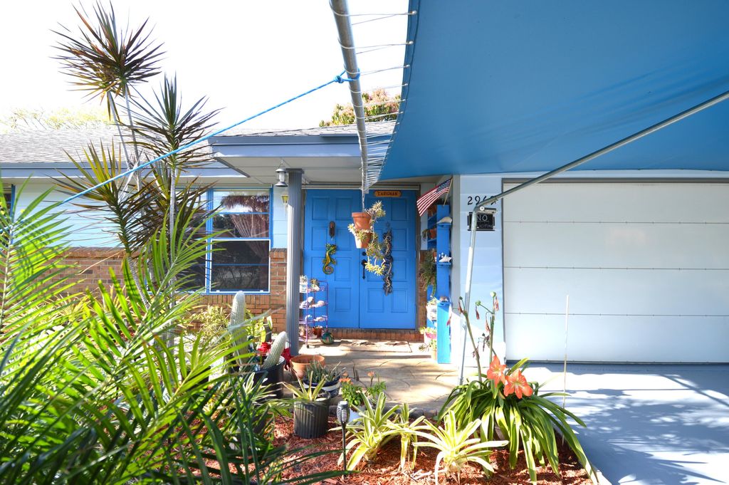 Photo of 2969 SE Cypress Street, Stuart, FL 34997 (MLS # R10964028)