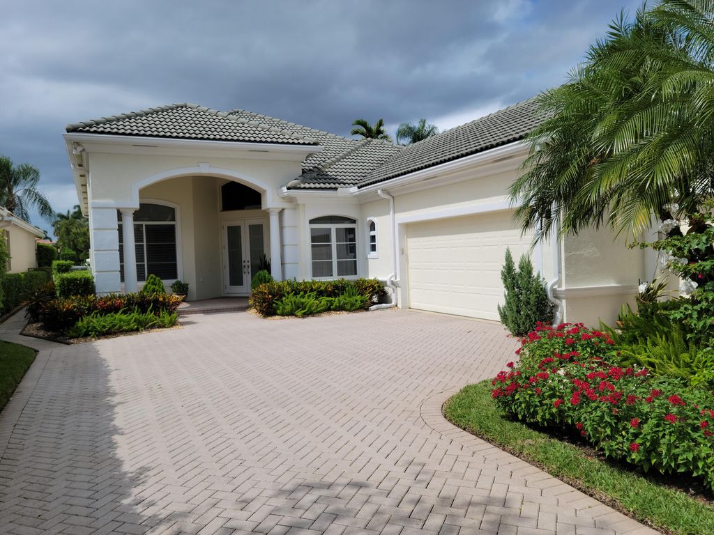 Photo of 139 San Marco Drive, Palm Beach Gardens, FL 33418 (MLS # R10789113)