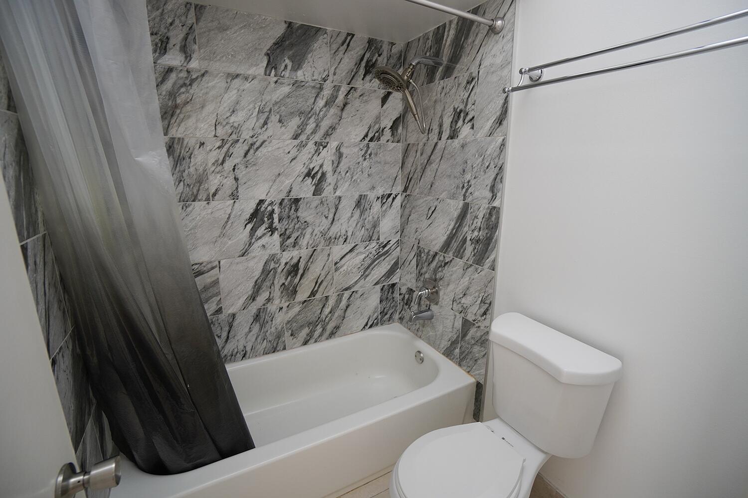 LAGO DEL REY CONDO - Residential Lease