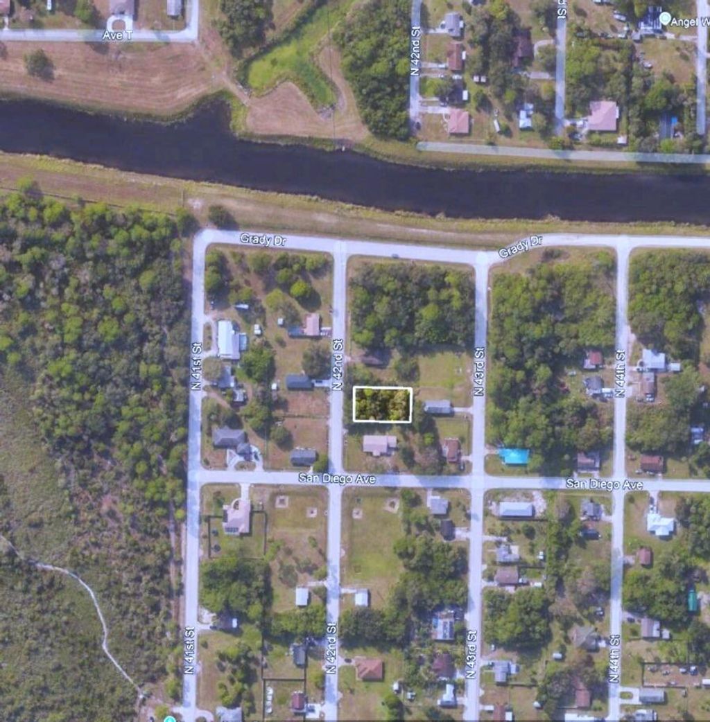 Photo of Tbd N 42nd Street, Fort Pierce, FL 34946 (MLS # R11106698)