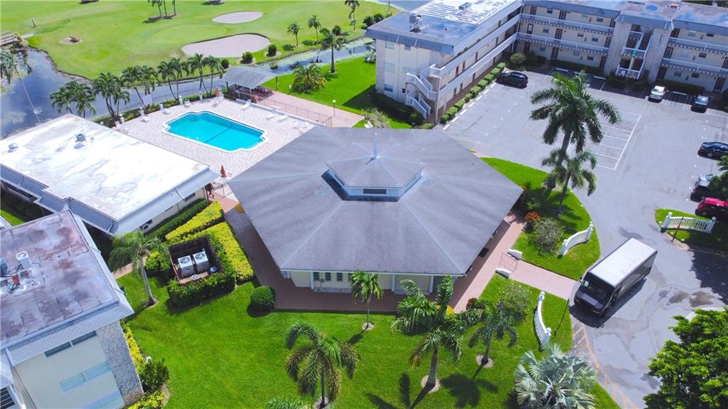 LAUDERHILL EAST - Residential